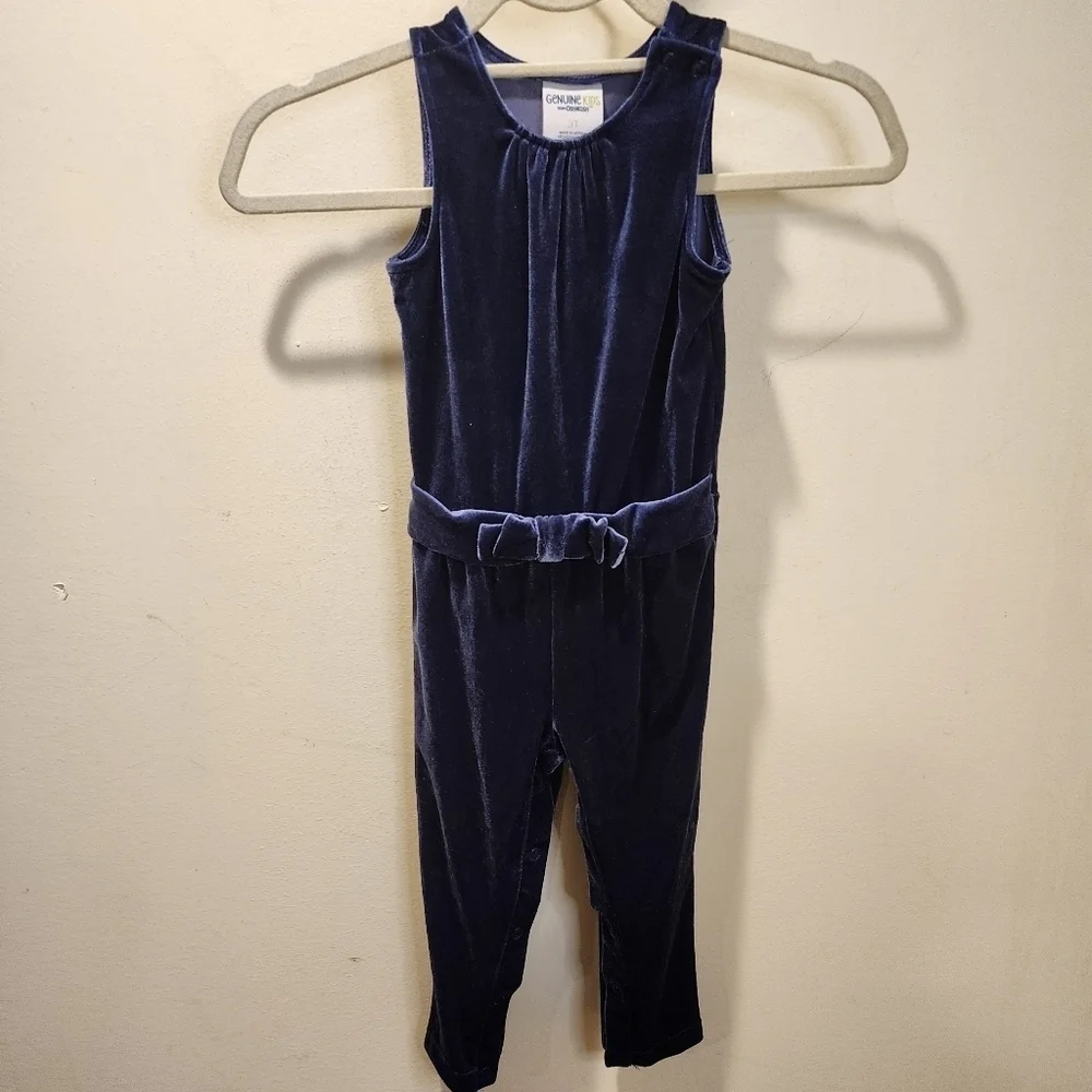 GENUINE Kids From Oshkosh Velour purple jumpsuit size 3T